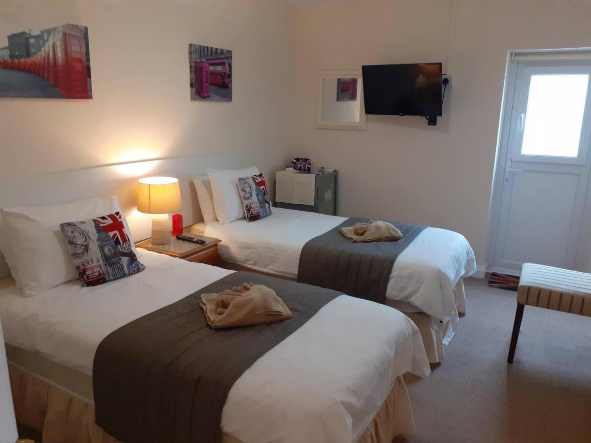 Villa Hogwarts Bed And Continental Breakfast Sheerness Camera foto